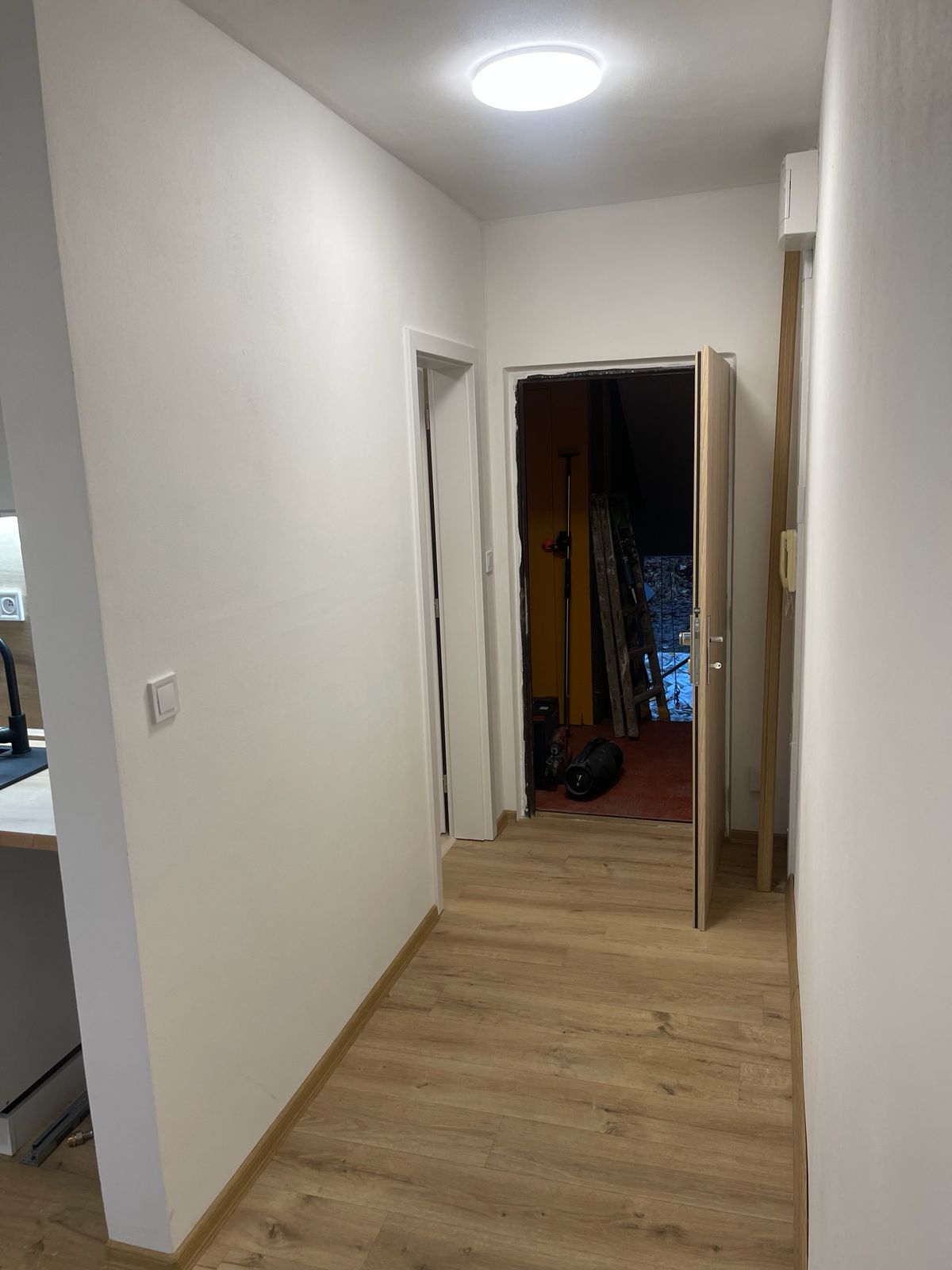 Rekonstrukce bytu - WhatsApp Image 2025-12-14 at 22.09.40 (6)